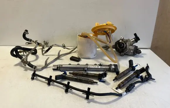 Mercedes-Benz GLB X247 Fuel injection system set 0445010796 A6540700187 A2474706503