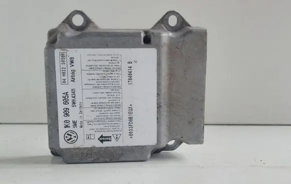 Skoda Octavia Mk2 (1Z) Airbag control unit/module 1K0909605A