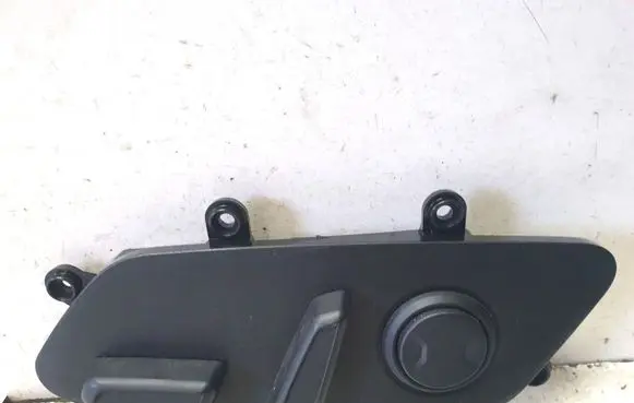 KIA Sorento Seat control module 88070L1410