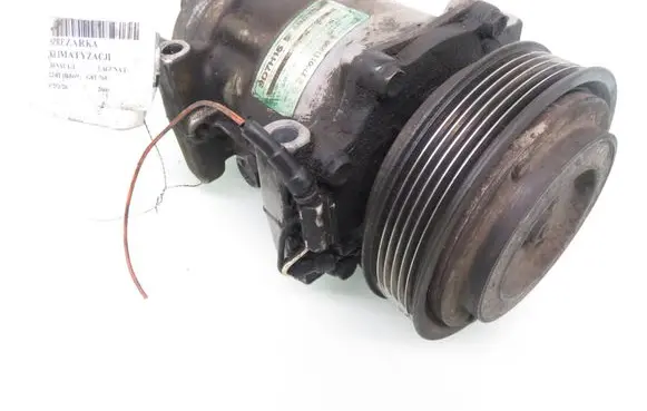 Renault Laguna I Air conditioning (A/C) compressor (pump) SD7H15 7700111298