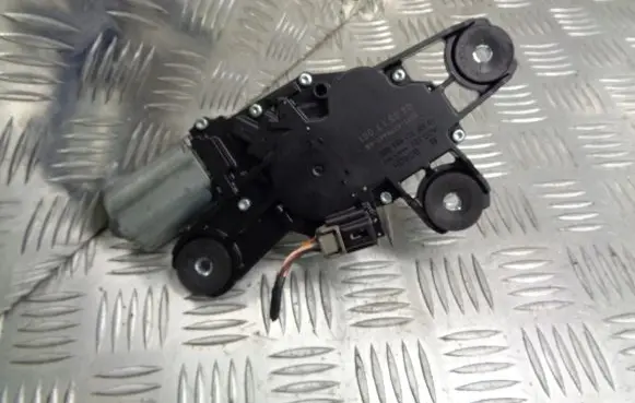 Ford Mondeo Mk III Wiper motor 2S71-A17K441-AB