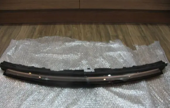 Mercedes-Benz EQC LED Daytime headlight A2939061501 12518205 131900073265