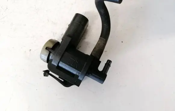 Audi Q7 4L Turbo solenoid valve 1K0906283A 0837e
