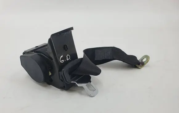 BMW 5 E34 Rear seatbelt 1950515