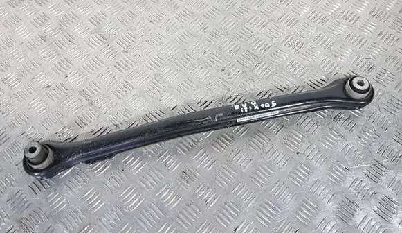 Rear control arm