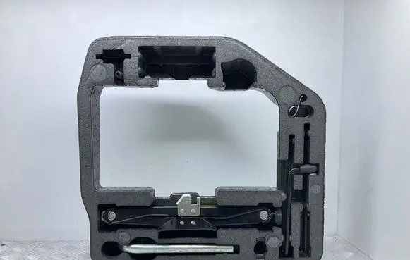 Audi A4 S4 B8 8K Tool box 8T0012109A 8K0011031D