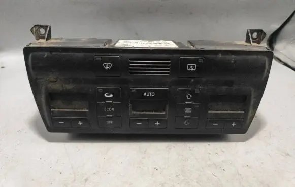 Audi A6 S6 C5 4B Climate control unit 4B0820043F 5HB00760400 D550000
