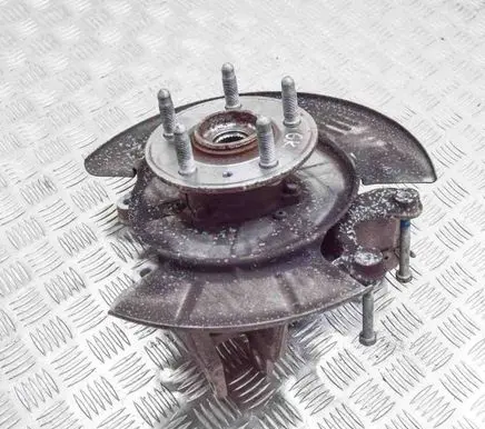 Tesla Model S Rear wheel hub
