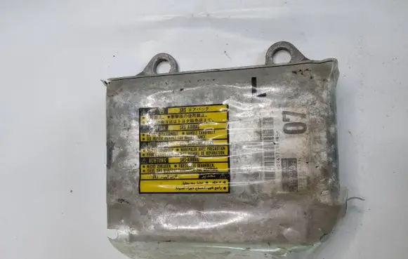 Toyota Land Cruiser (J120) Airbag control unit/module 8917060120 1523006171
