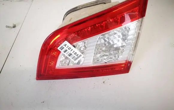 Peugeot 508 Tailgate rear/tail lights 9686780680