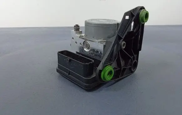 Skoda Octavia Mk4 ABS Pump 5WA614517BE