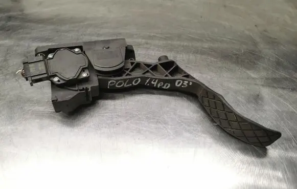 Volkswagen Polo Accelerator throttle pedal 6Q2721503F