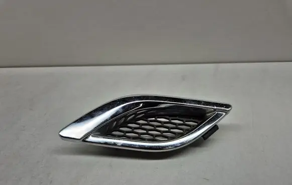 Maserati Quattroporte Fender grill DX10146417 DXC79910146418