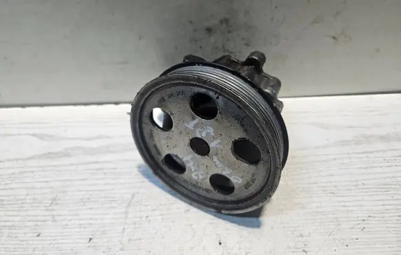 Audi A4 S4 B6 8E 8H Power steering pump 06B145255