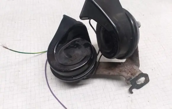 Citroen C4 I Horn signal