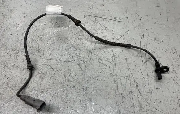 Opel Mokka ABS brake wheel speed sensor 95490814