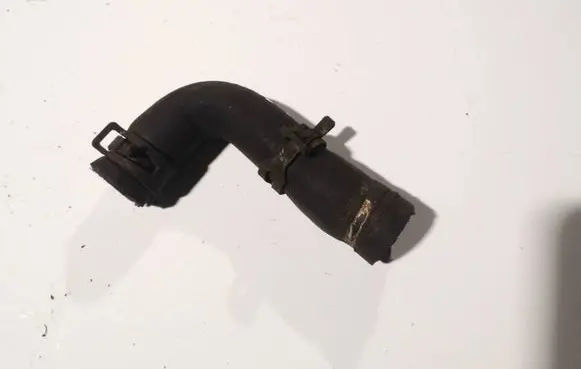 Nissan Note (E11) Engine coolant pipe/hose