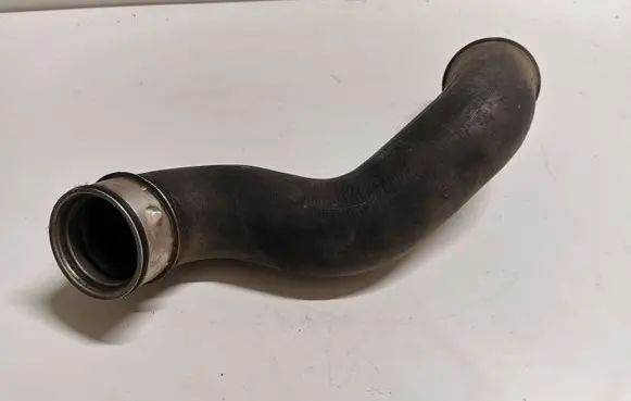 Mercedes-Benz S W220 Intercooler hose/pipe A2205280682