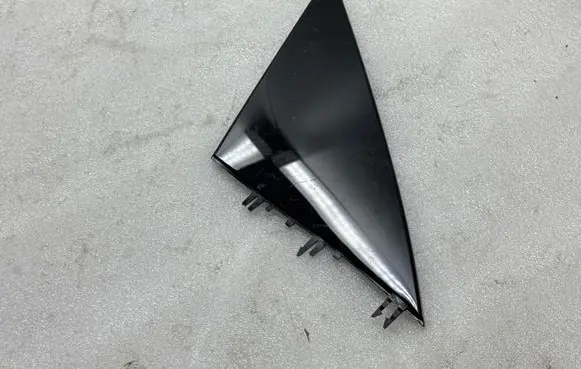 Tesla Model Y Rearview mirror trim A1001416 C031S102 031S1