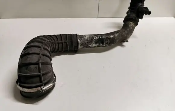 Volvo XC90 Intercooler hose/pipe