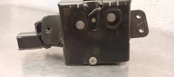 Opel Insignia A Loading door lock 13503467