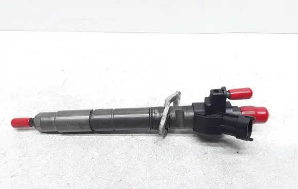 Volvo V60 Fuel injector 31303238 0445116046