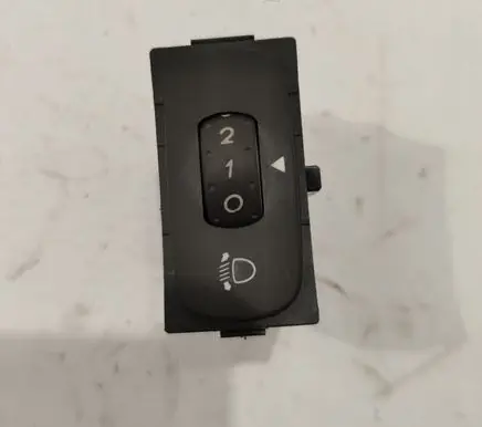 Renault Espace - Grand espace IV Headlight level height control switch 8200147868