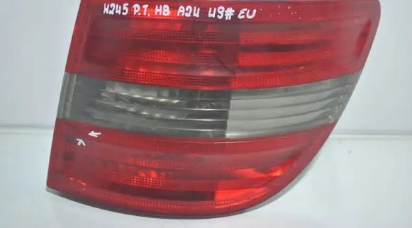 Mercedes-Benz B W245 Tailgate rear/tail lights