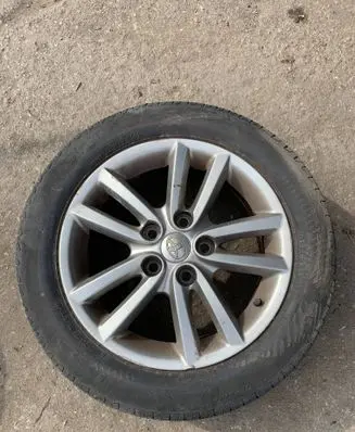 Toyota Auris 150 R16 alloy rim 