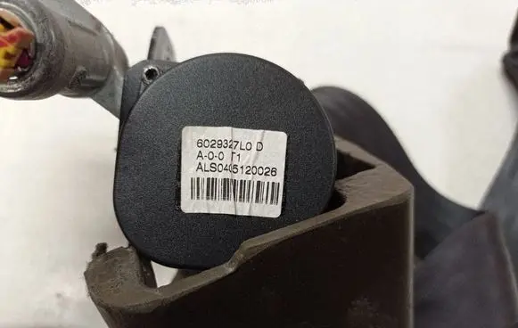 Volvo V50 Rear seatbelt 6029327