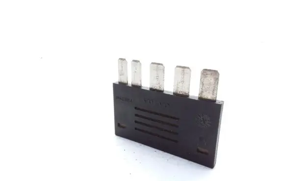 Volvo S80 Hazard warning light relay 9442190A