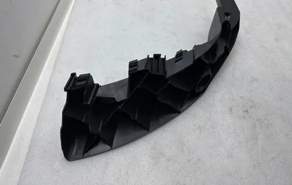Jeep Grand Cherokee Front bumper mounting bracket T88021A 60585