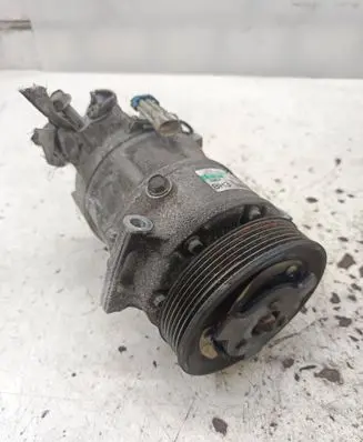 Opel Insignia A Air conditioning (A/C) compressor (pump) 13232305 R134A