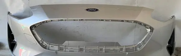 Ford Focus Front bumper 7166791