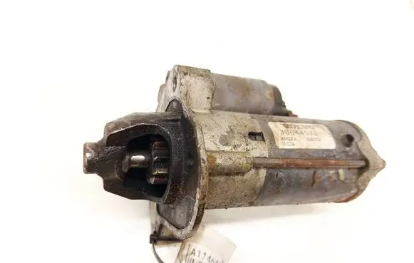 Volvo V40 Starter motor 30644972