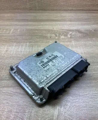 Volkswagen Golf IV Engine control unit/module ECU 036906032 261206140