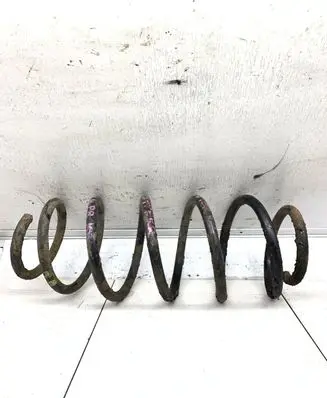 Volkswagen Golf IV Front coil spring