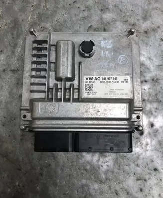Volkswagen Multivan T6 Engine control unit/module 04L907445-BILI 04L907445
