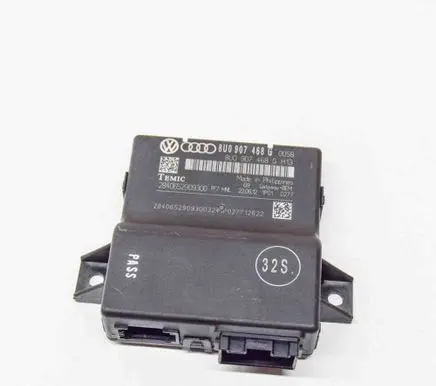 Audi Q3 8U Gateway control module 8U0907468G 2840652909300