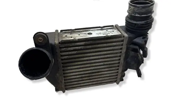 Volkswagen Golf IV Intercooler radiator 1J0145803N