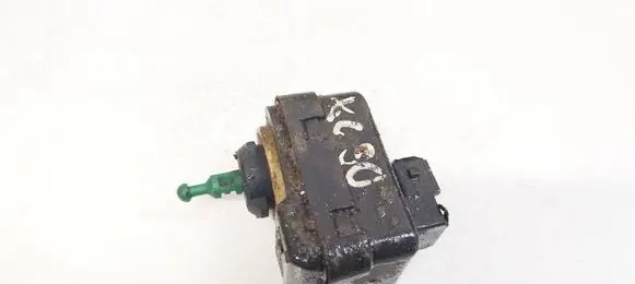 Volvo XC90 Headlight level adjustment motor 