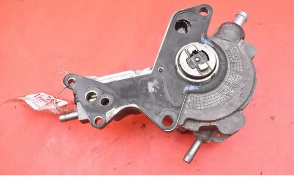 Audi A4 S4 B7 8E 8H Vacuum pump 038145209K