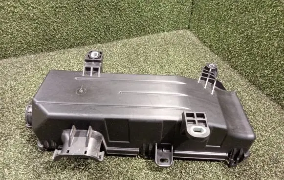 Land Rover Defender Fuse box cover L8B214A067CB L8B214A067