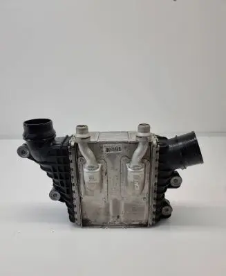Land Rover Evoque II Intercooler radiator GJ329L440AD