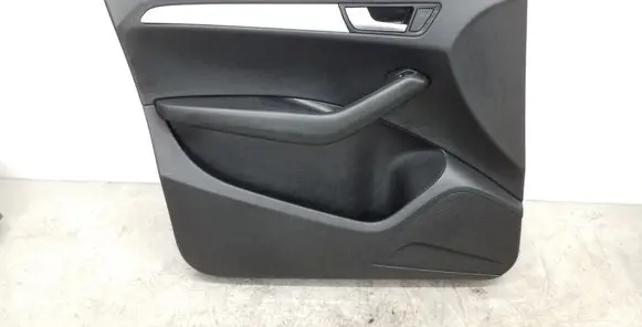Audi Q5 SQ5 Front door card panel trim 8R2867105