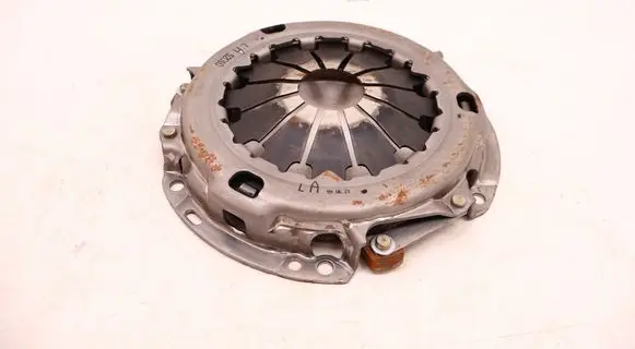 Toyota Yaris Pressure plate 3121052010