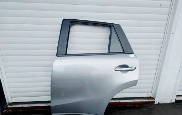 Mazda CX-5 Rear door