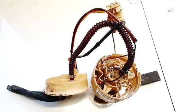 Audi A4 S4 B5 8D In-tank fuel pump 8d0201319 228228