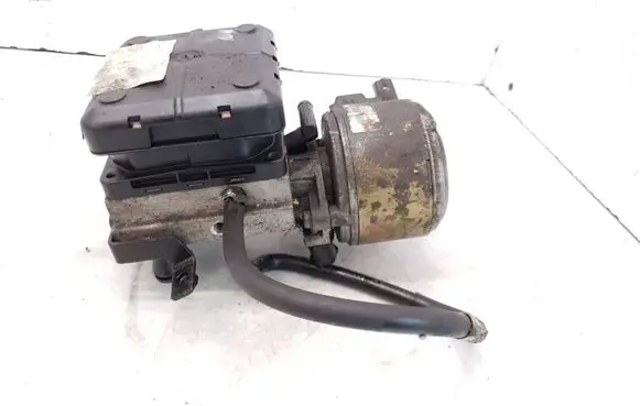 Citroen C5 Air suspension compressor 9636713880