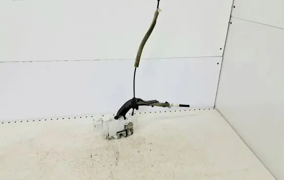 Honda Accord Front door lock